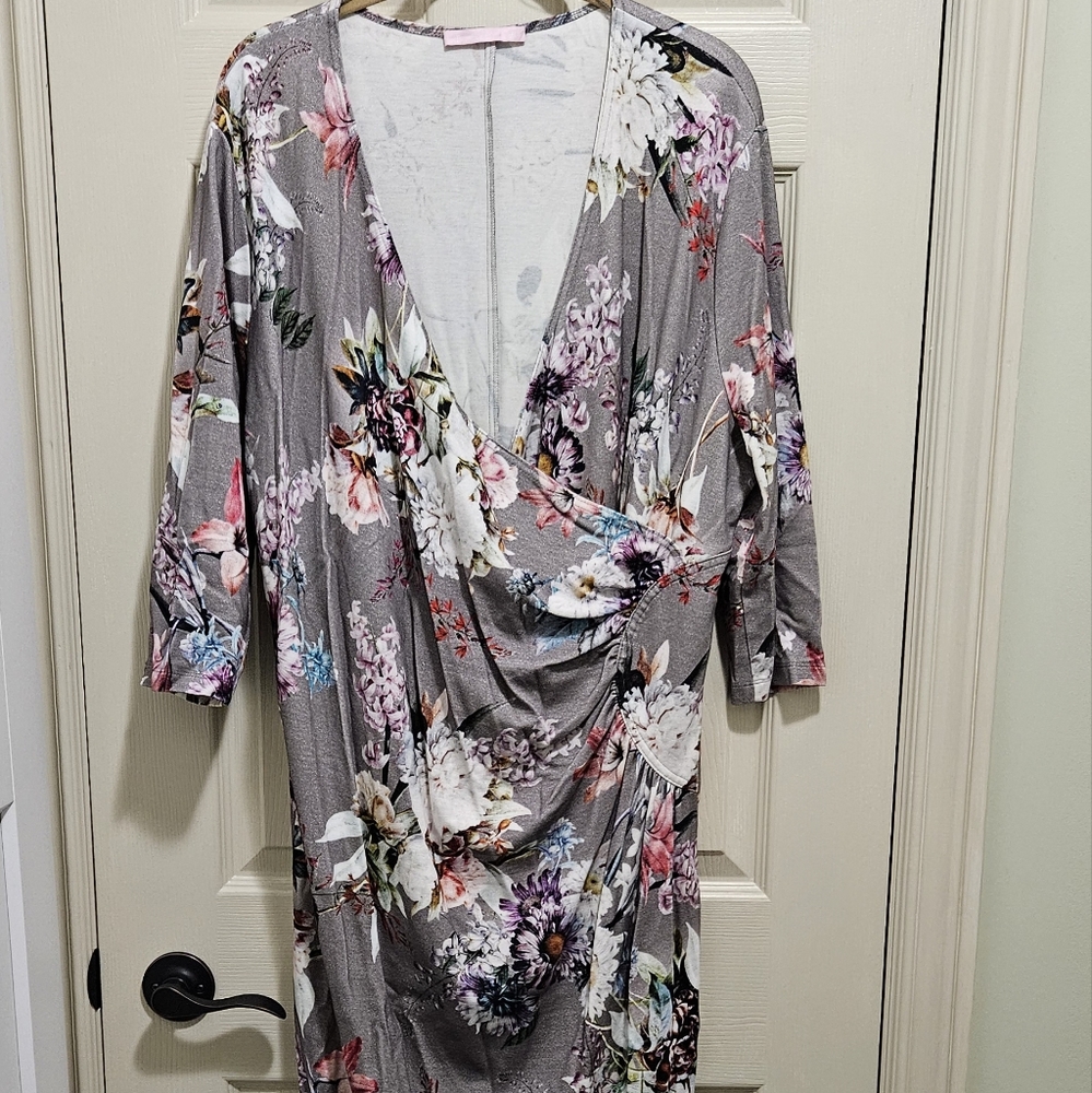 Basler Pink and Gray Wrap Floral Dress Plus Size 16W